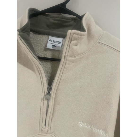 Men’s Medium Columbia Sweater - Picture 2 of 3